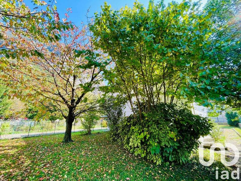 Maison - 82 m² - 5 pièces