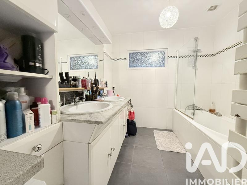 Maison de campagne - 240 m² - 8 pièces