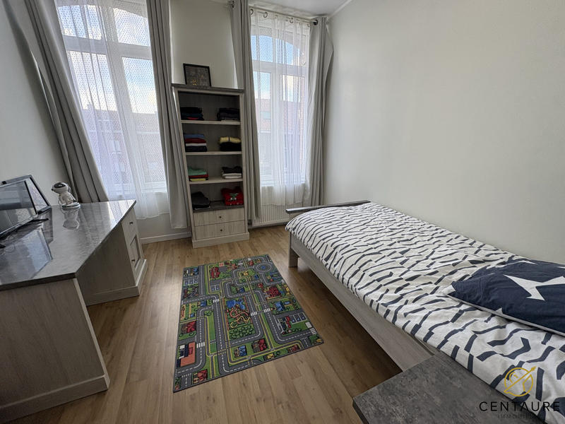 Maison ancienne - 295 m² - 11 pièces