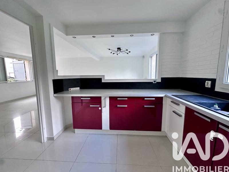 Maison - 84 m² - 5 pièces