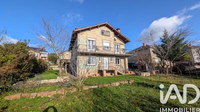 Maison - 160 m² - 5 pièces