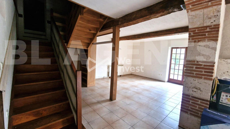 Maison - 230 m² - 7 pièces