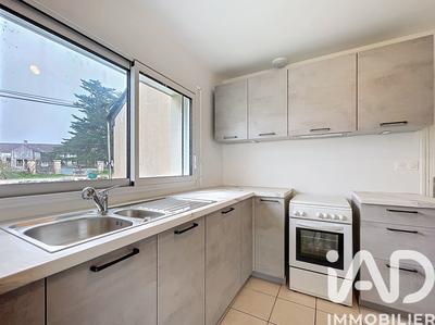 Maison - 104 m² - 7 pièces