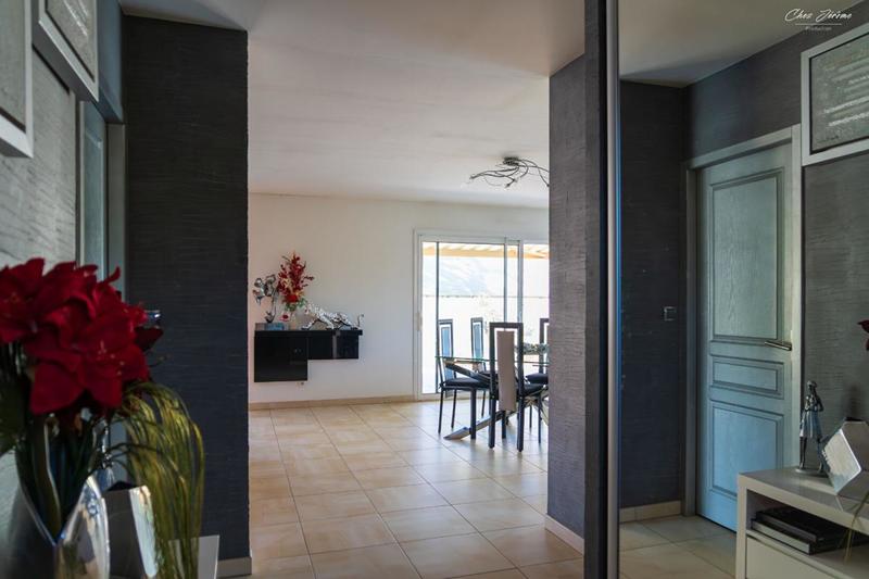 Maison - 100 m² - 3 pièces