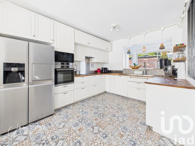 Maison - 131 m² - 6 pièces