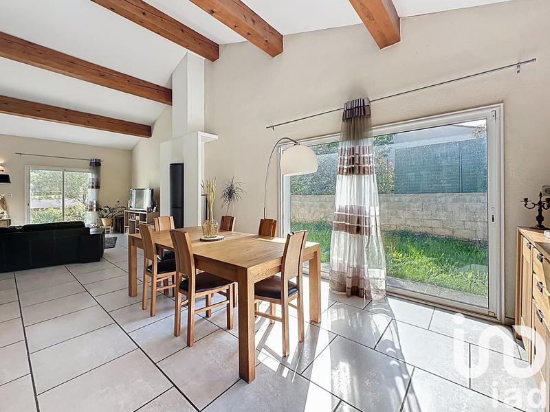Maison - 140 m² - 5 pièces