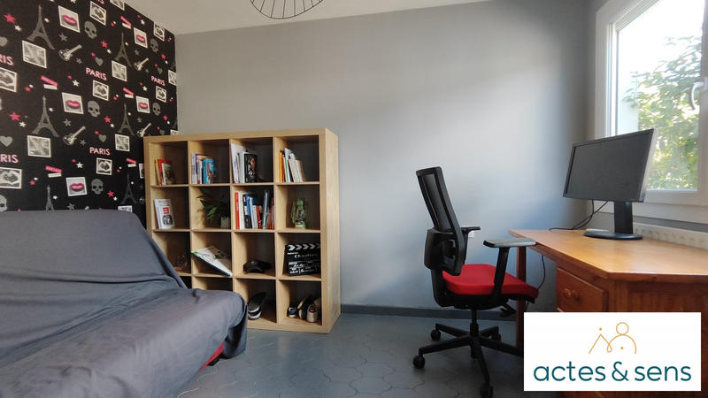 Maison - 94 m² - 6 pièces