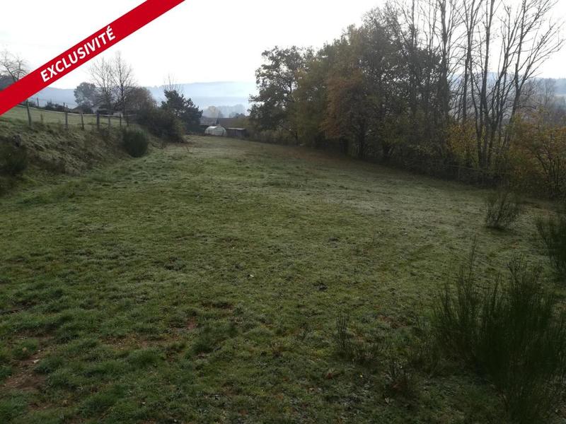 Terrain constructible - 1 750 m²