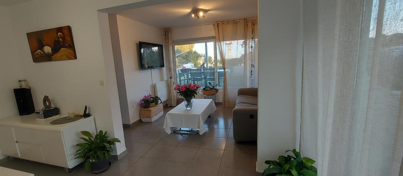 Appartement - 94 m² - 5 pièces