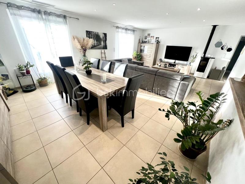 Villa - 115 m² - 4 pièces