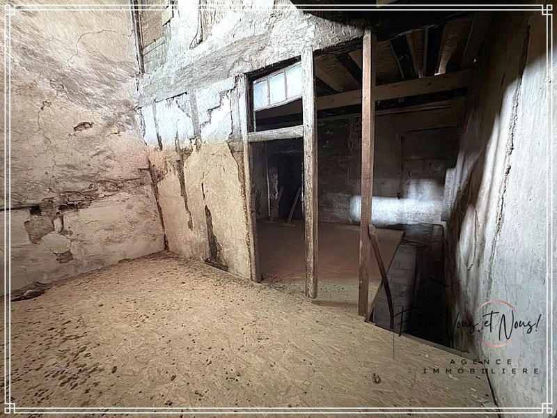 Maison ancienne - 212 m² - 5 pièces