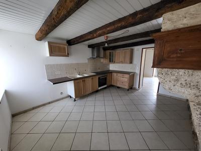 Maison - 200 m² - 9 pièces