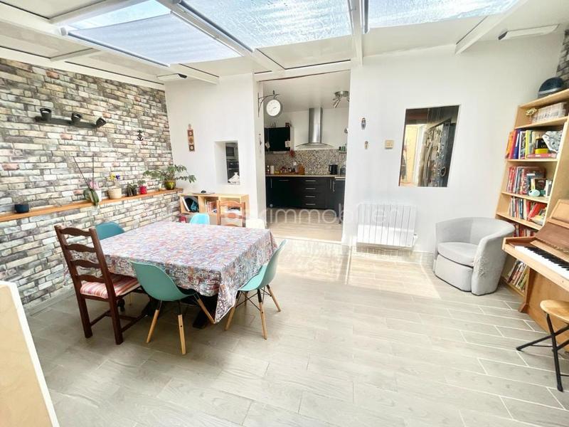 Maison - 100 m² - 5 pièces