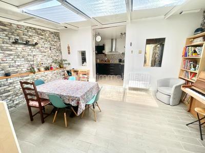 Maison - 100 m² - 5 pièces