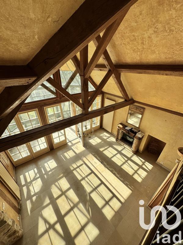 Maison - 210 m² - 8 pièces