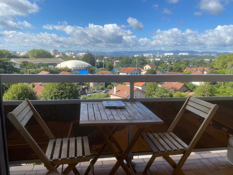 Appartement - 67 m² - 4 pièces