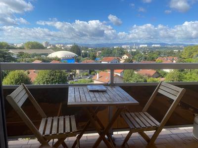 Appartement - 67 m² - 4 pièces