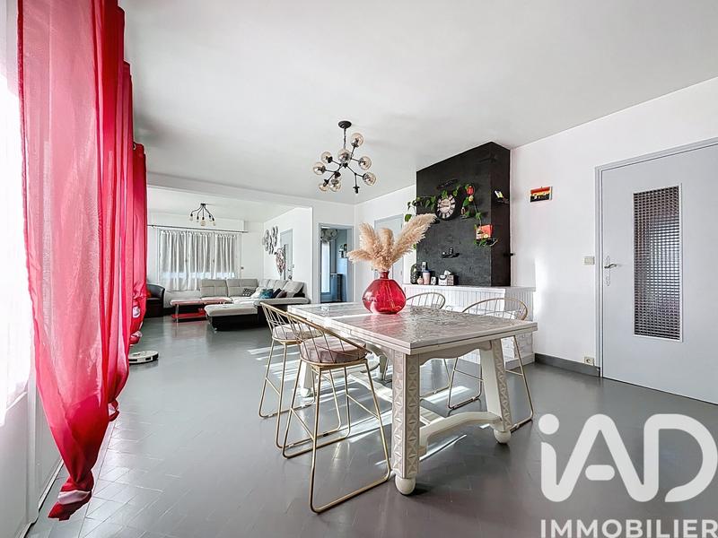 Maison - 182 m² - 7 pièces