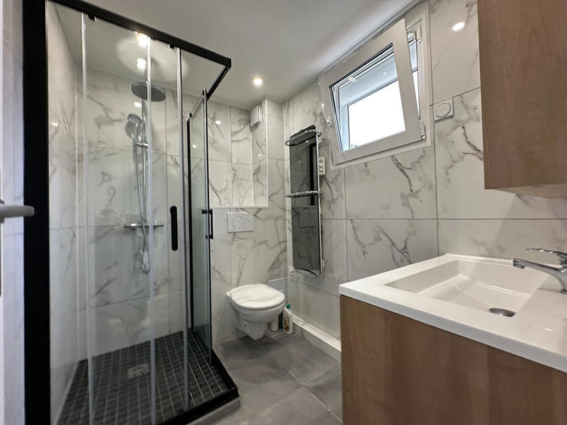 Maison - 104 m² - 5 pièces