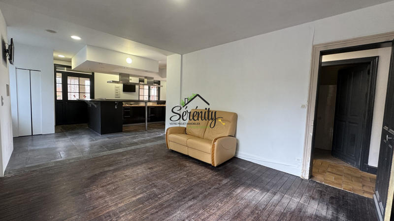 Maison - 169 m² - 8 pièces