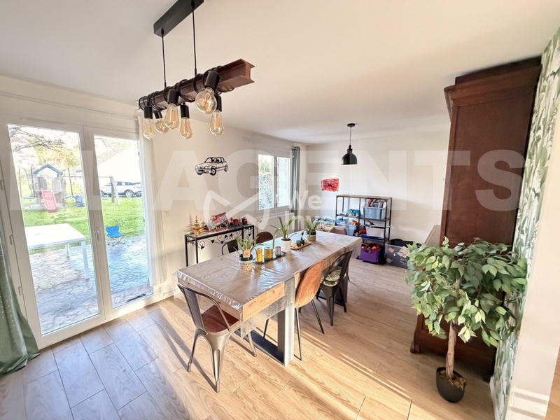 Maison - 143 m² - 6 pièces