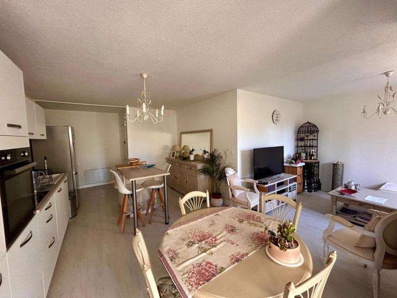 Appartement - 76 m² - 4 pièces