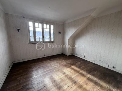 Maison de ville - 143 m² - 7 pièces