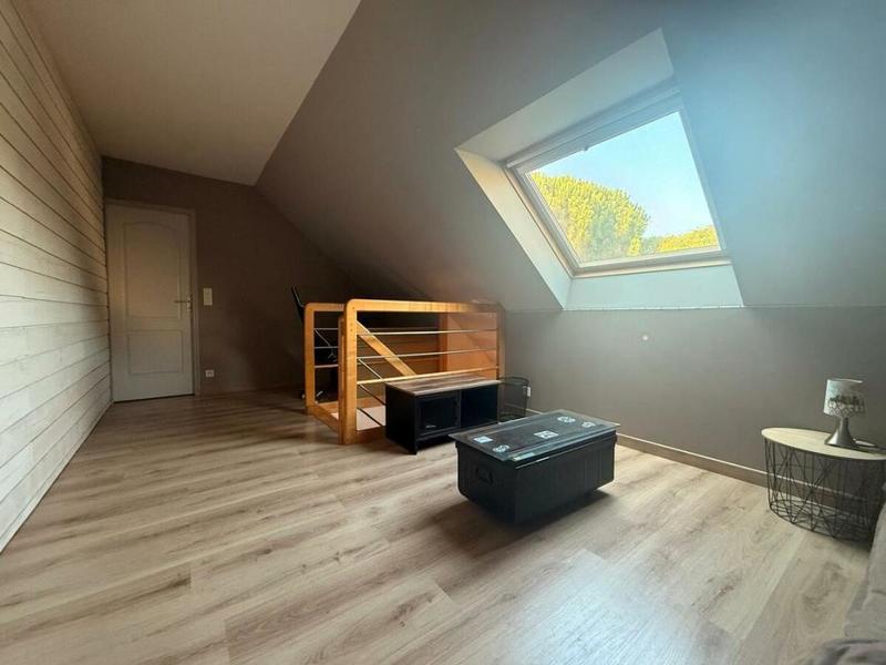 Maison traditionnelle - 160 m² - 8 pièces