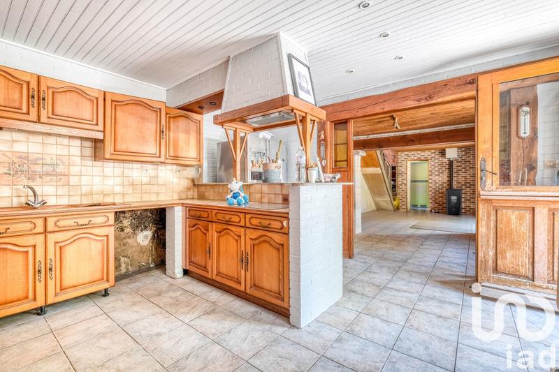 Maison - 137 m² - 7 pièces