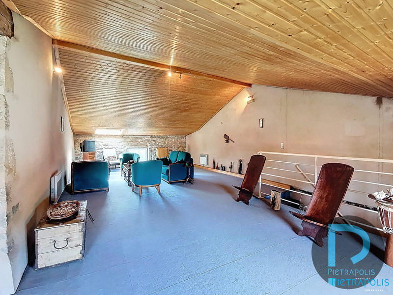 Maison ancienne - 193 m² - 6 pièces