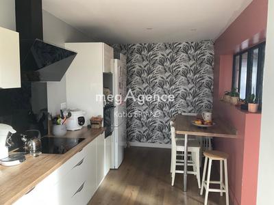 Maison - 123 m² - 5 pièces