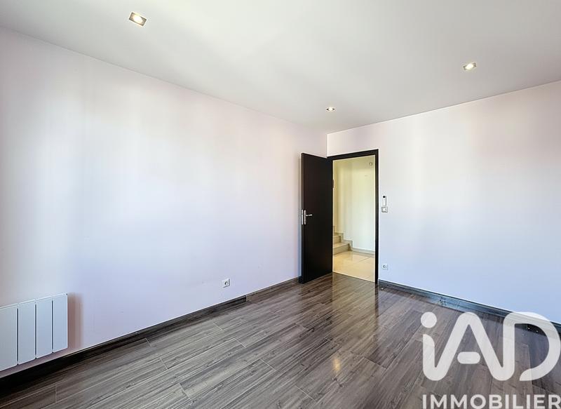 Maison - 175 m² - 7 pièces