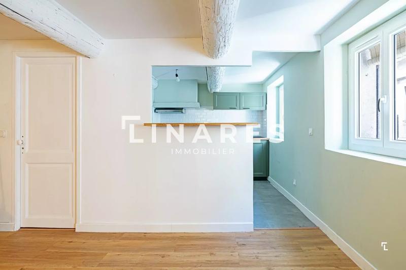 Appartement - 79 m² - 3 pièces