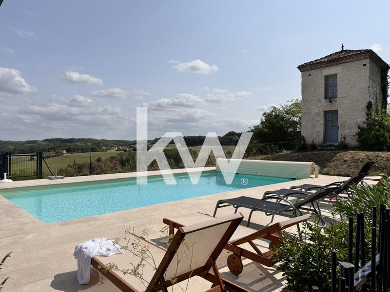 Maison - 140 m² - 7 pièces