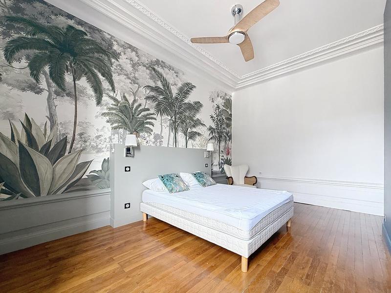 Bureau - 160 m² - 4 pièces