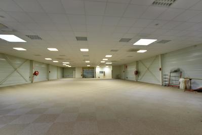 Local commercial - 514 m² - 5 pièces