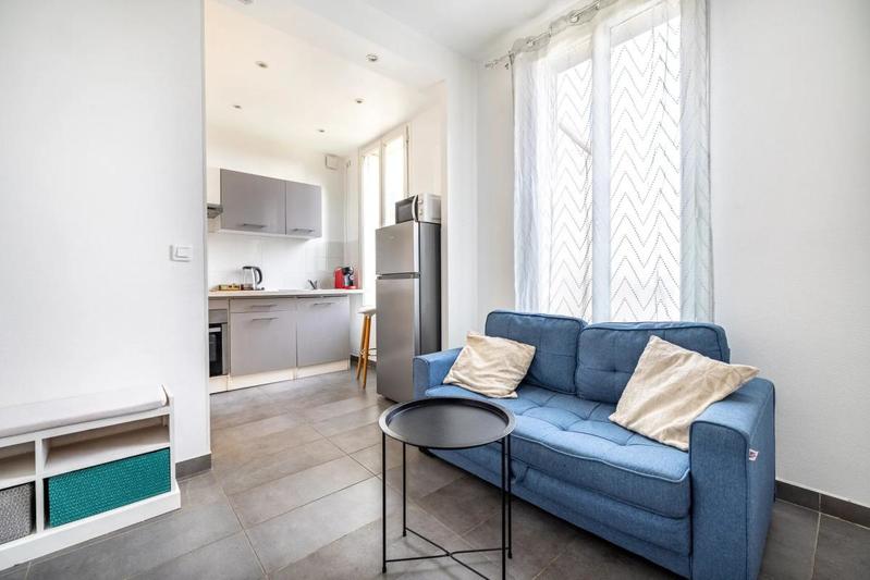 Appartement - 95 m² - 7 pièces