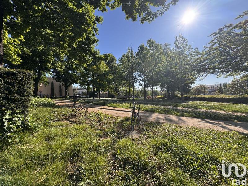 Local commercial - 93 m²