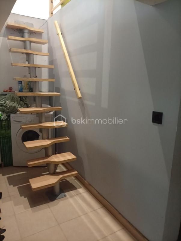 Pavillon - 100 m² - 5 pièces