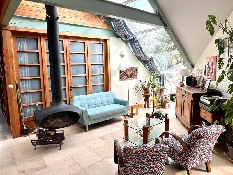 Maison - 137 m² - 6 pièces