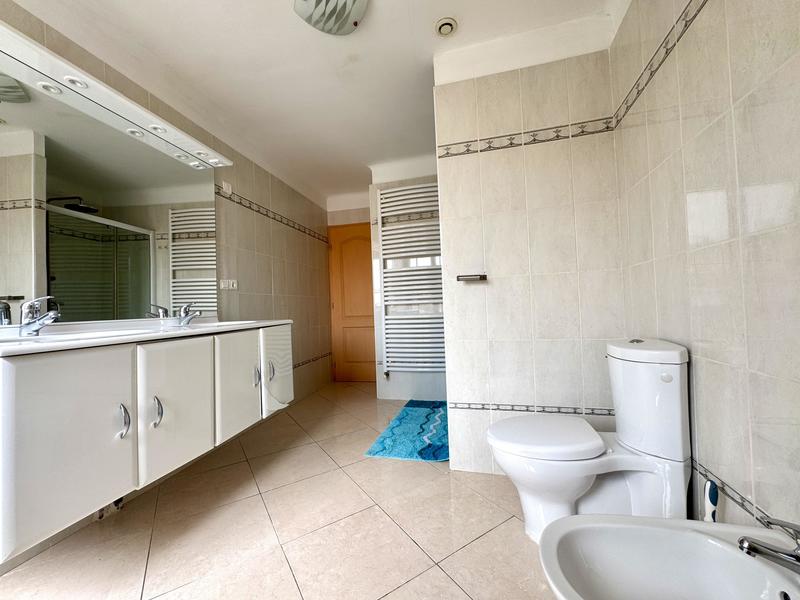 Maison - 132 m² - 5 pièces