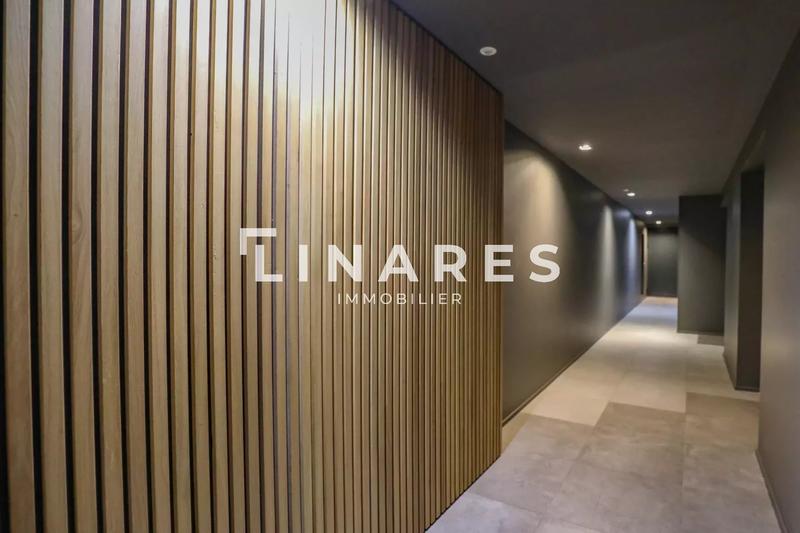 Appartement - 88 m² - 2 pièces