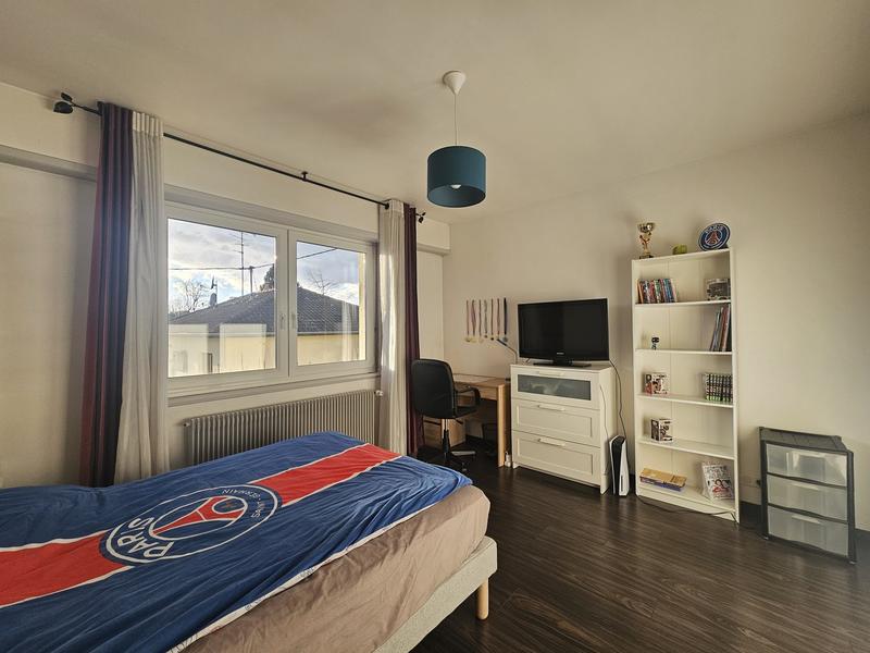 Maison - 102 m² - 5 pièces