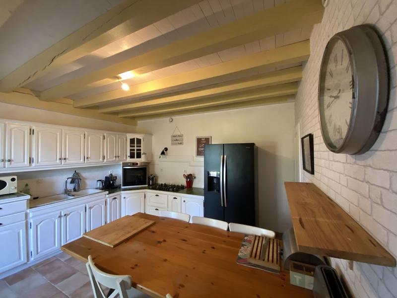 Maison - 200 m² - 7 pièces