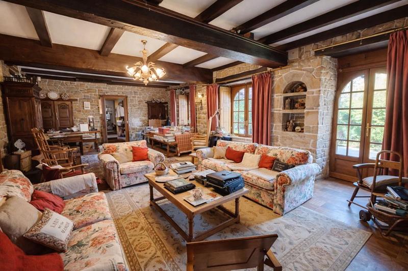 Maison - 192 m² - 5 pièces