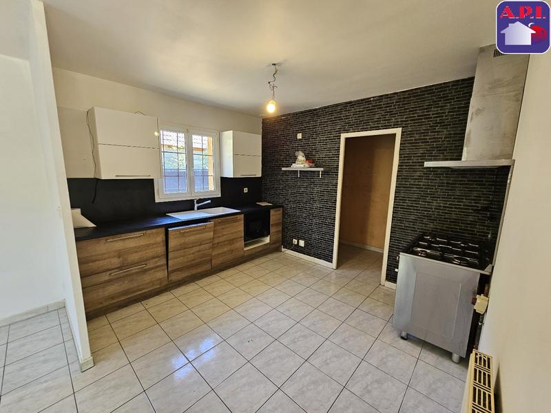 Maison - 105 m² - 5 pièces