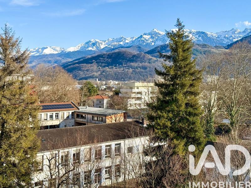 Appartement - 75 m² - 4 pièces