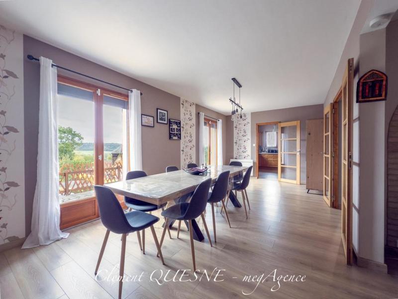 Maison - 148 m² - 6 pièces