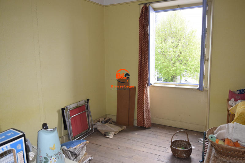 Maison - 188 m² - 8 pièces