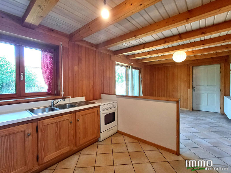 Maison - 104 m² - 6 pièces